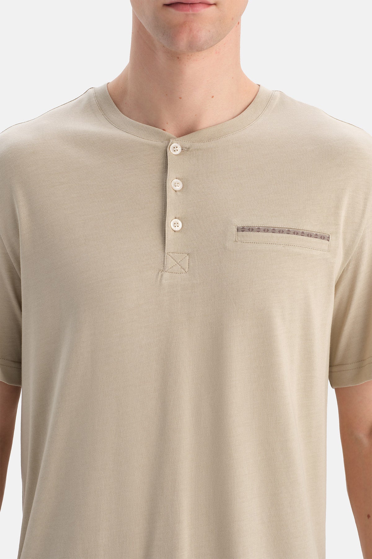 KISA KOLLU PATLI TİŞÖRT ŞORT TAKIM