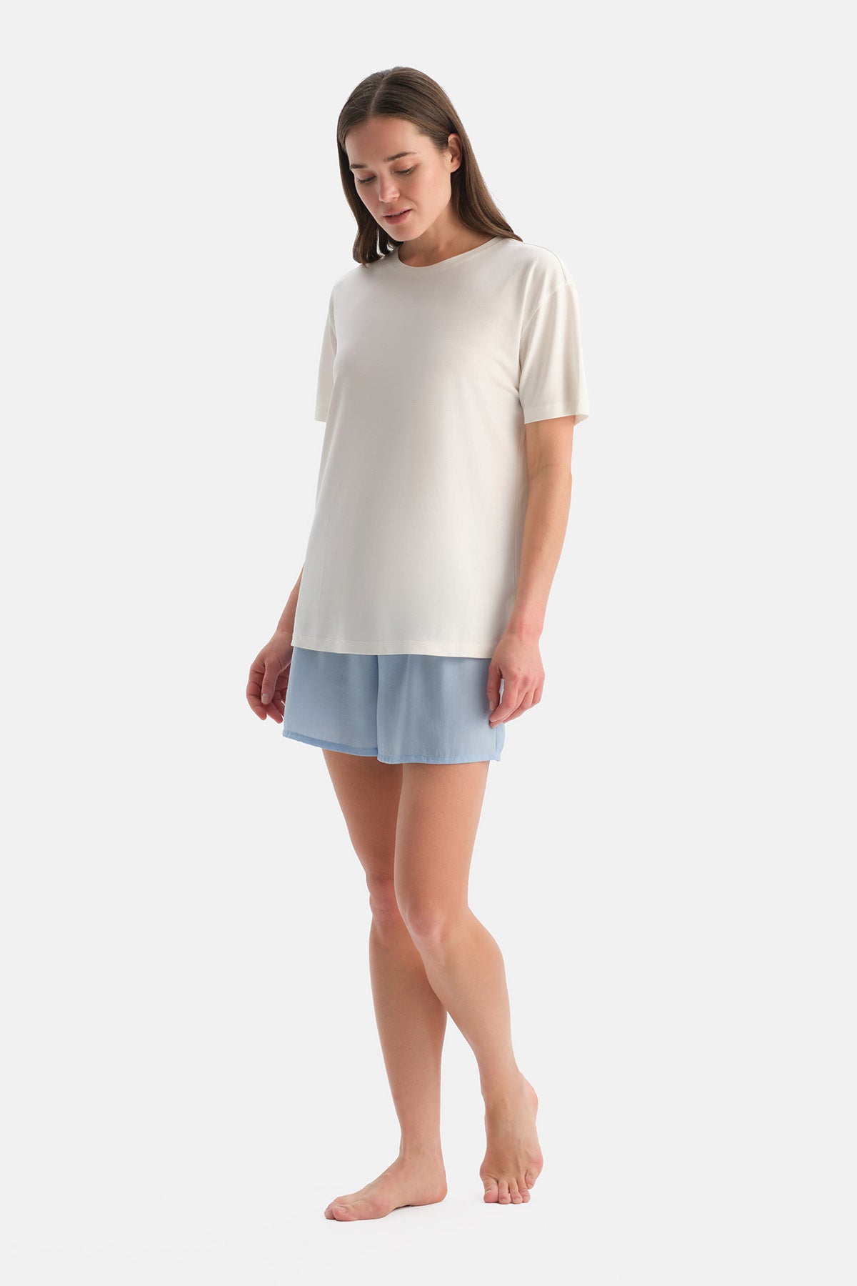 Açık Mavi Dokuma Şort