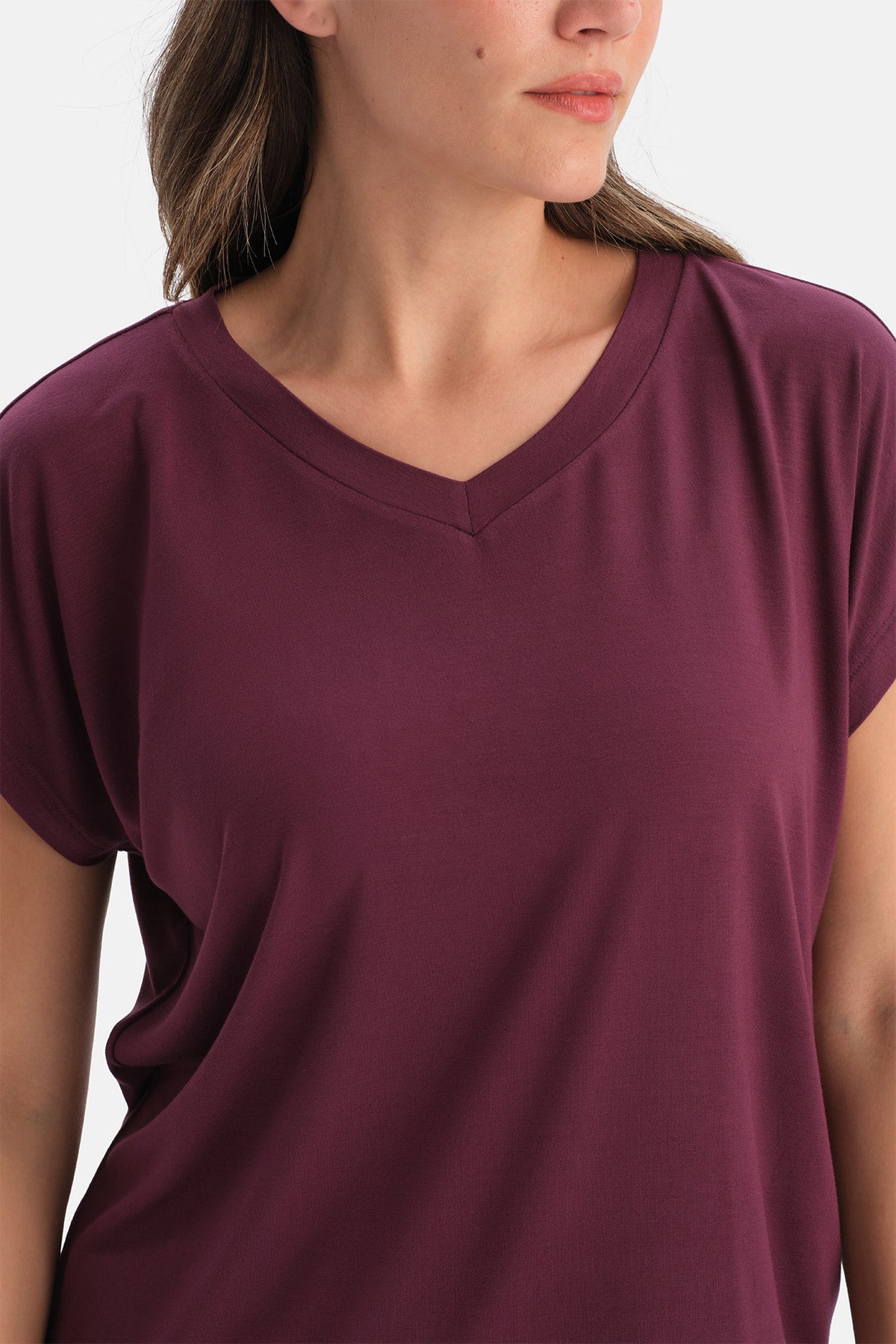 V YAKA SİROVİSKON TİŞÖRT PANTOLON TAKIM