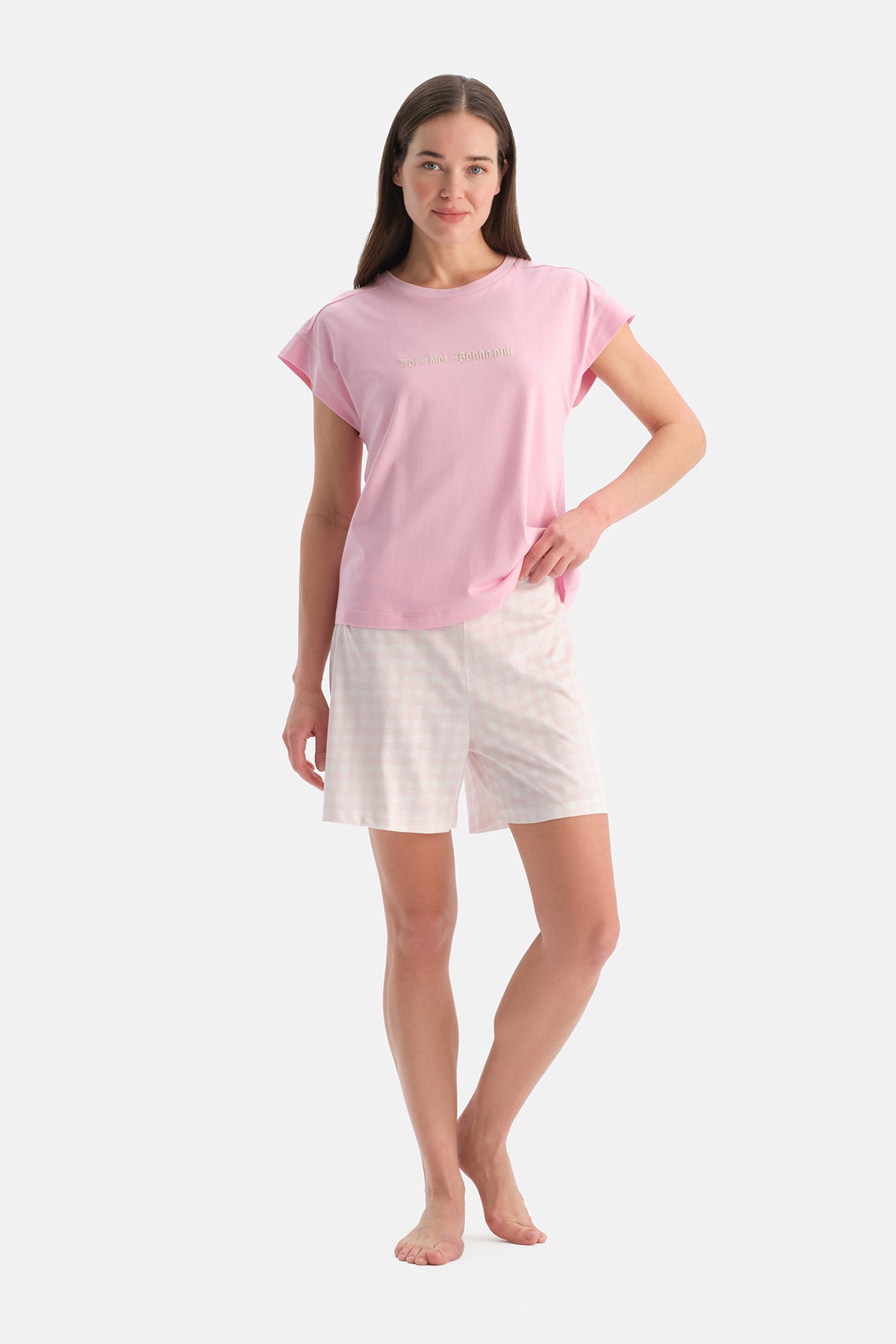 NAKIŞ DETAYLI TİŞÖRT ŞORT TAKIM