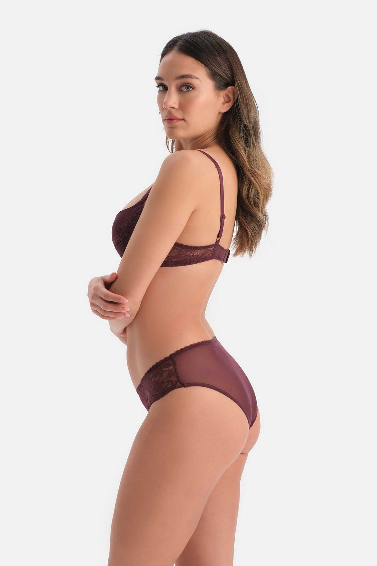 Bordo Dantel Detaylı Sütyen
