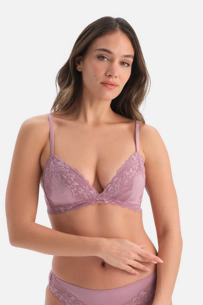 Gül Kurusu Dantel Detaylı Sütyen