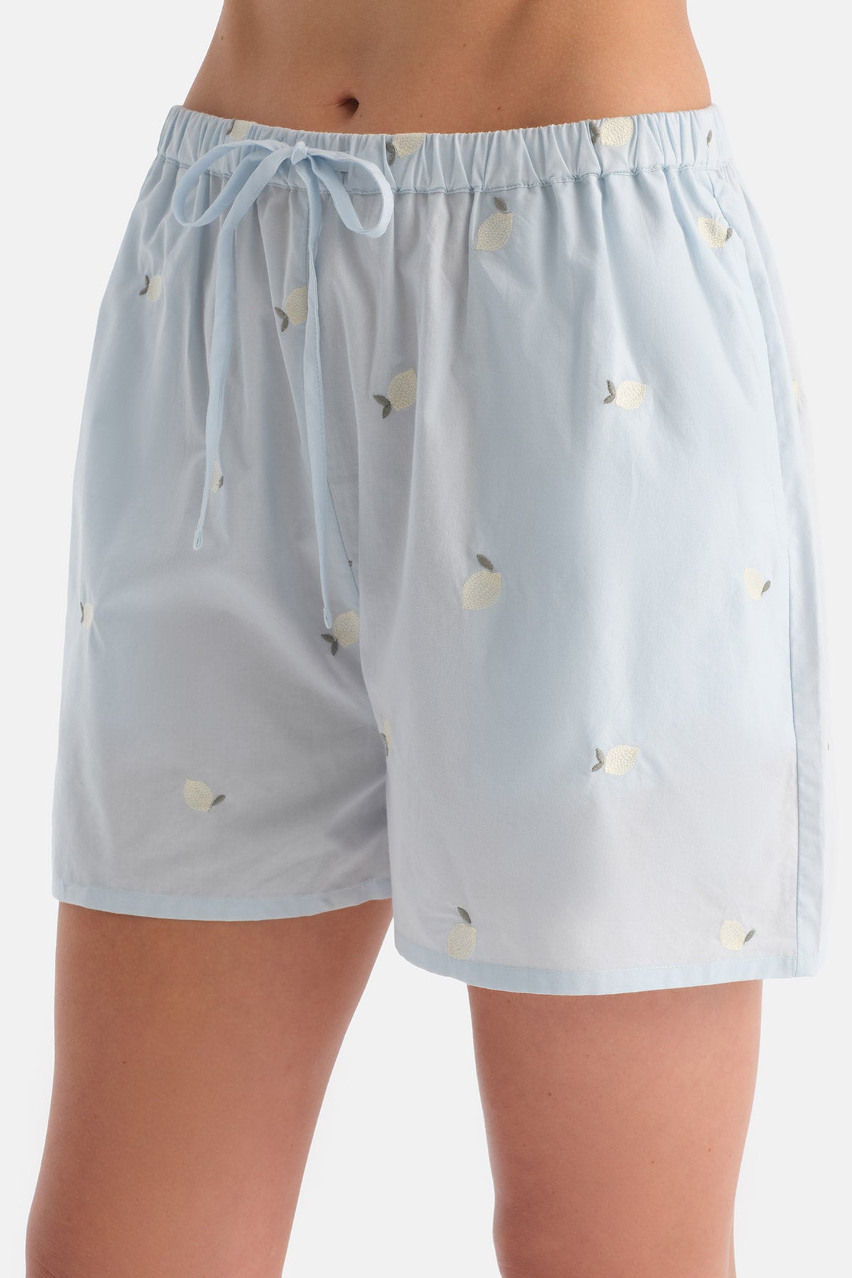 V YAKA KISA KOLLU TİŞÖRT LİMON NAKIŞLI ŞORT TAKIM