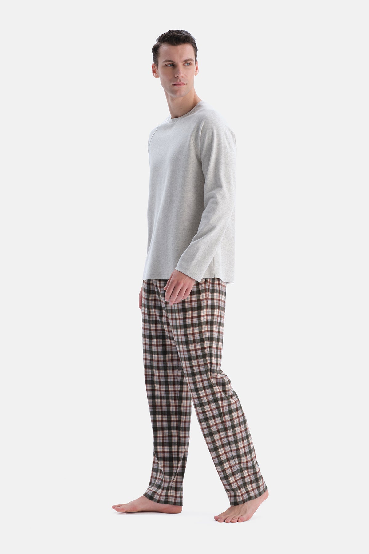 REGLAN KOLLU TİŞÖRT EKOSE PANTOLON TAKIM
