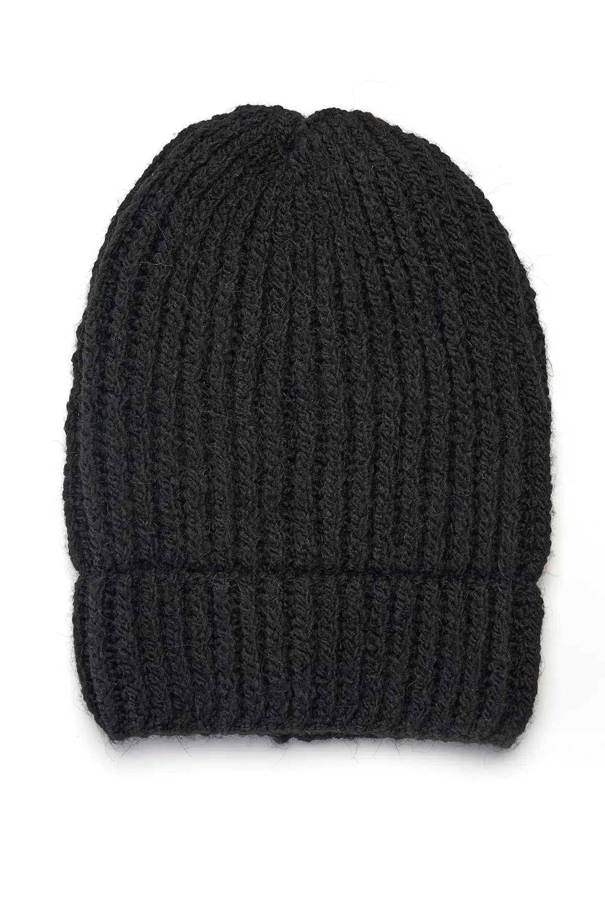 Siyah El Örgüsü Bere