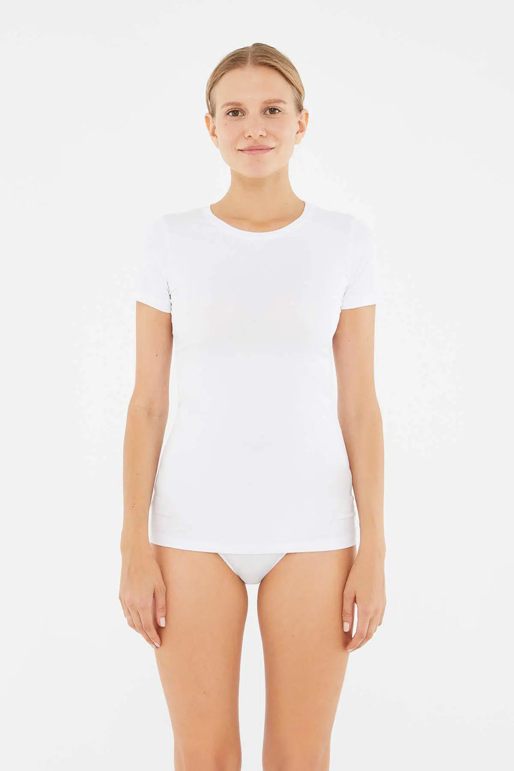 Beyaz Bisiklet Yaka Pamuklu T-Shirt