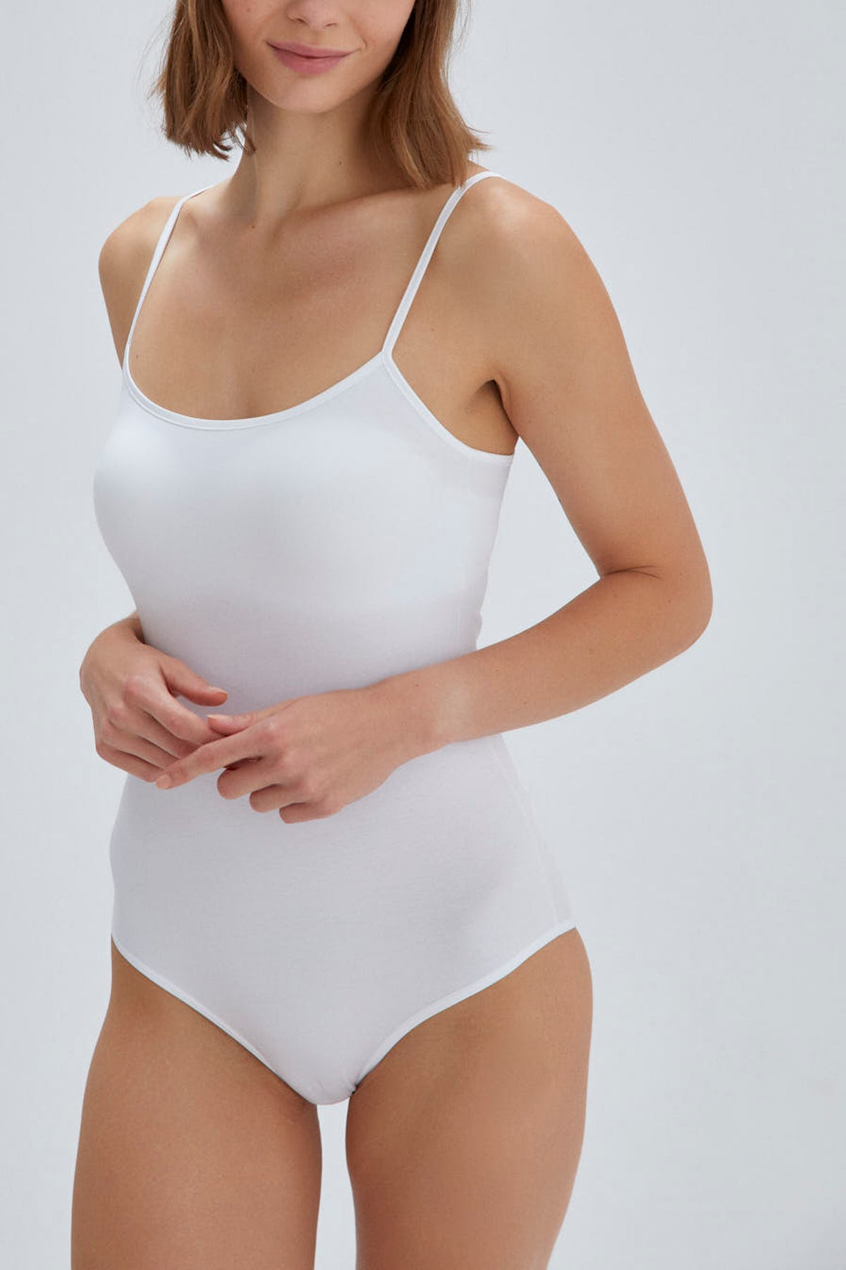 Beyaz Askılı Penye Kadın Body