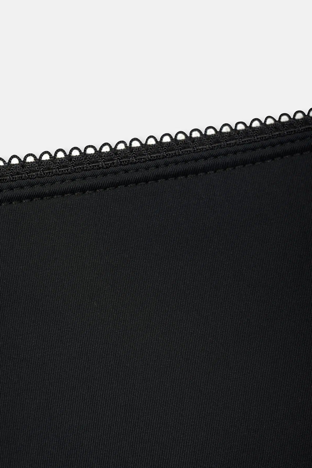 Siyah Etek Ucu Dantelli Mıdı Jupon