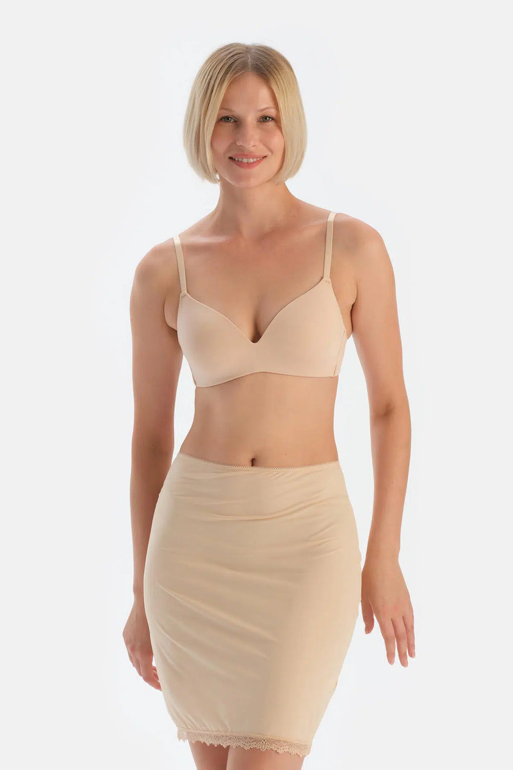 Ten Etek Ucu Dantelli Mıdı Jupon