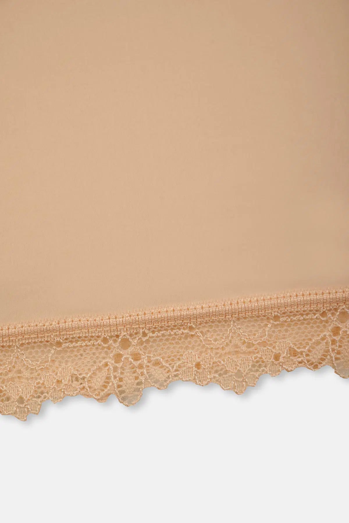 Ten Etek Ucu Dantelli Mıdı Jupon