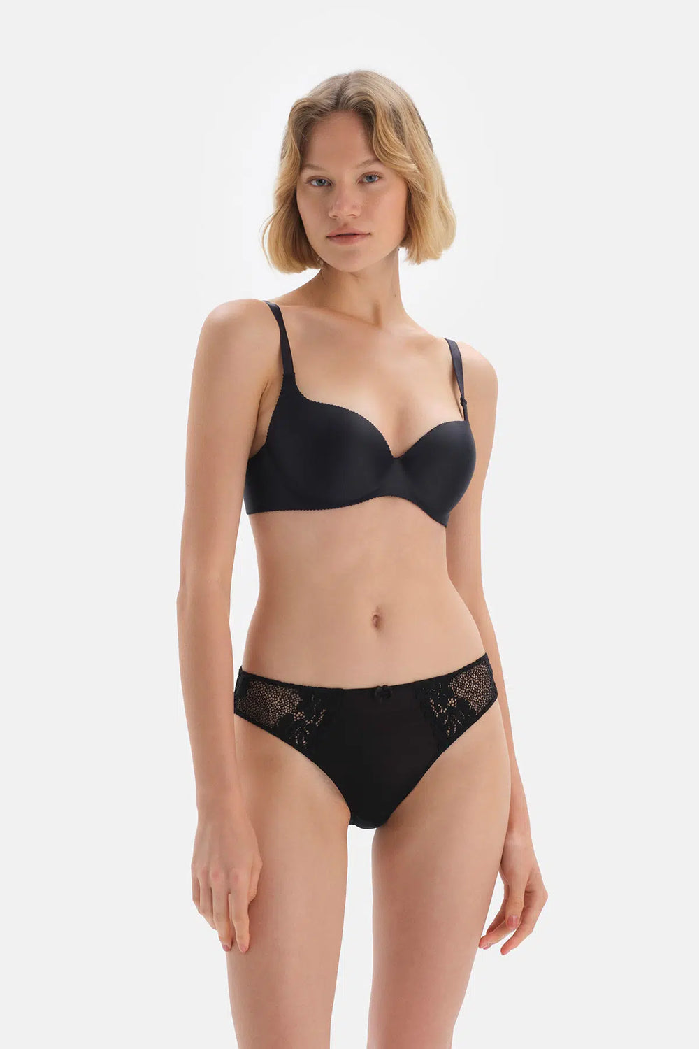 Siyah Lazer Kesim Sütyen