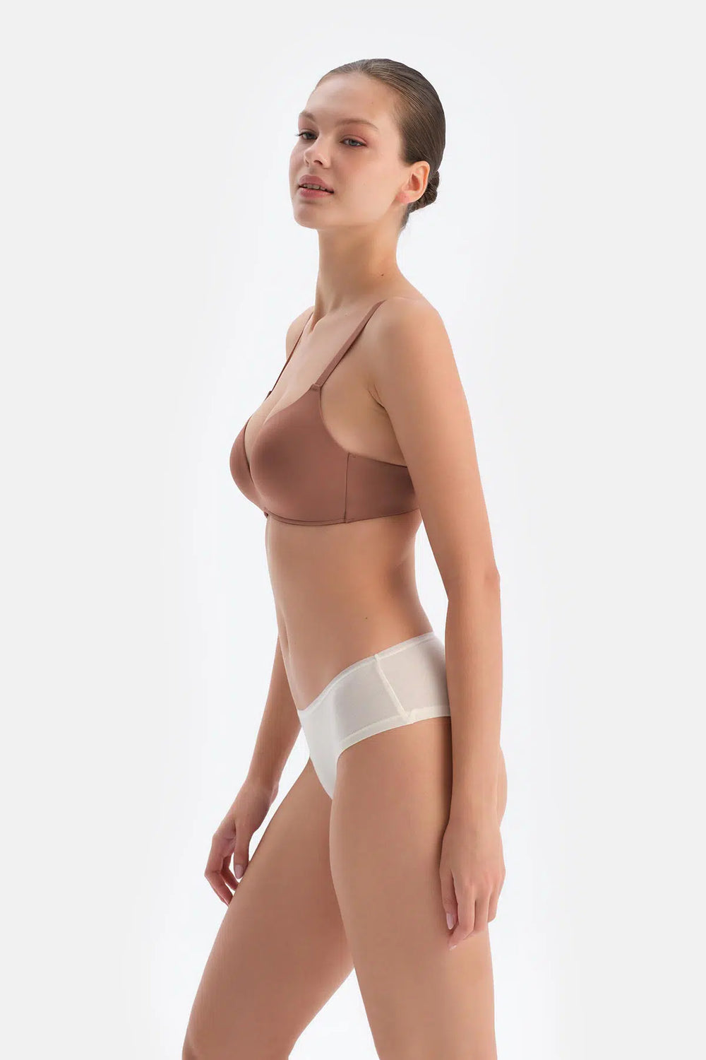 Kahverengi Hedda Balensiz Soft Sütyen