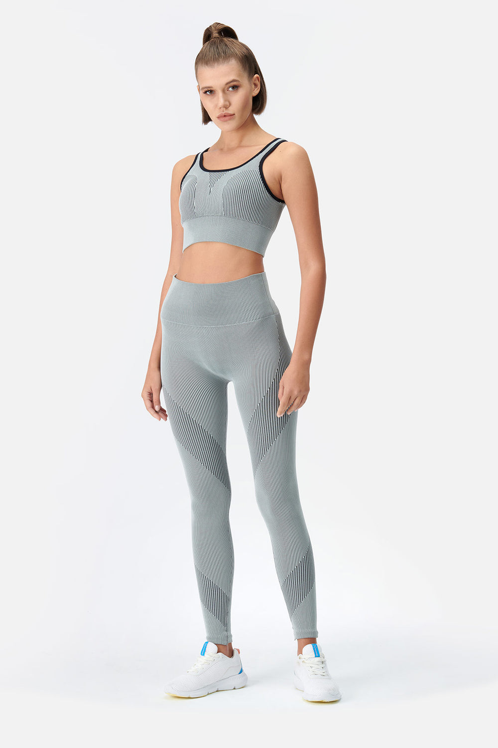 Beyaz Dagi Active Seamless Çizgili Bra Sporcu Sütyeni