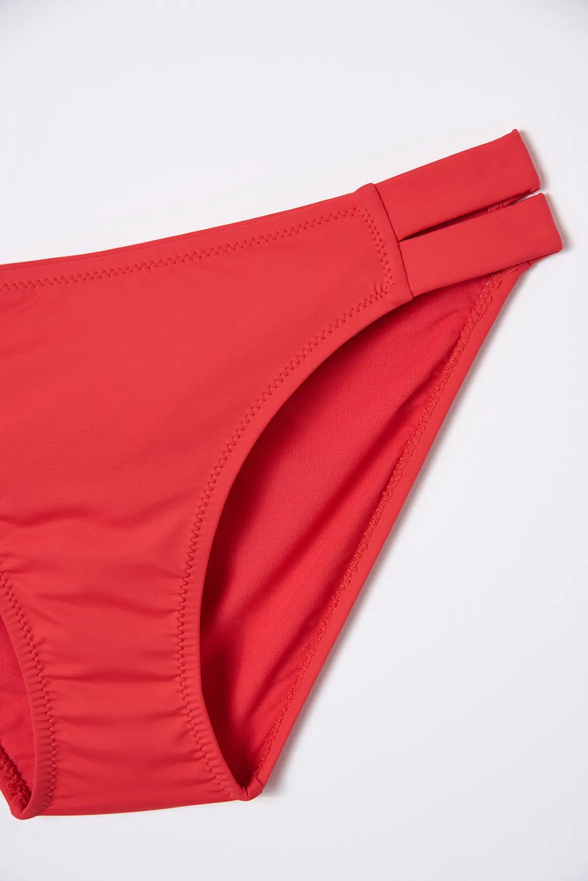 Mercan Bantlı Bikini Altı