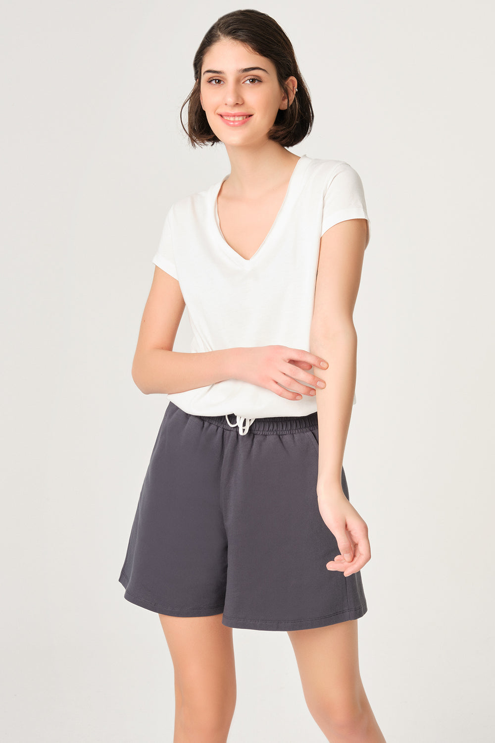 Ekru V Yaka Beli Büzgülü T-Shirt