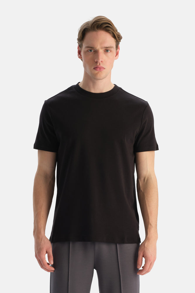 Siyah Ipek Apre Ince Interlok Bisiklet Yaka Tişört