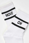 Beyaz Erkek Pamuk Move On Yazılı Uzun Patik Çorap