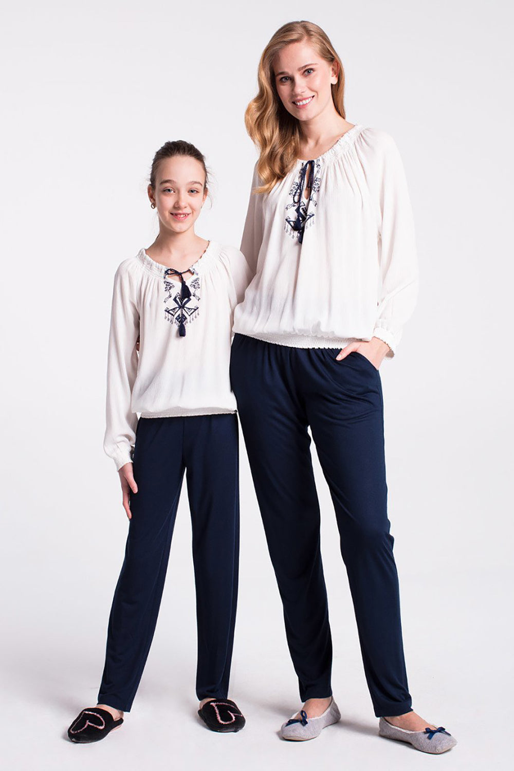 Ekru Kız Çocuk Sıfır Yaka Krinkıl Empirme Kız Çocuk Pijama Takımı